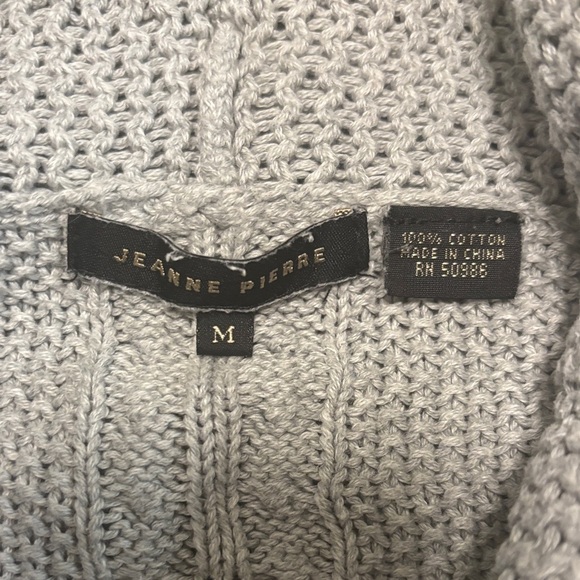 JEANNE PIERRE Light Gray Turtleneck Sweater - Picture 2 of 3